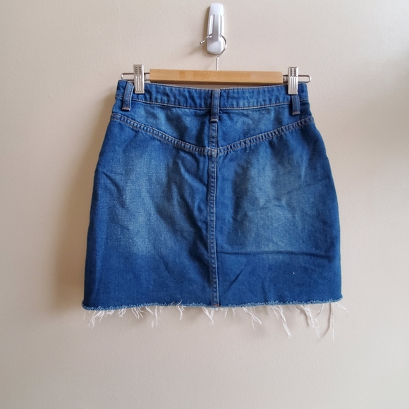 BDG mini jean skirt with button FR opening, XS - Picture 4 of 6